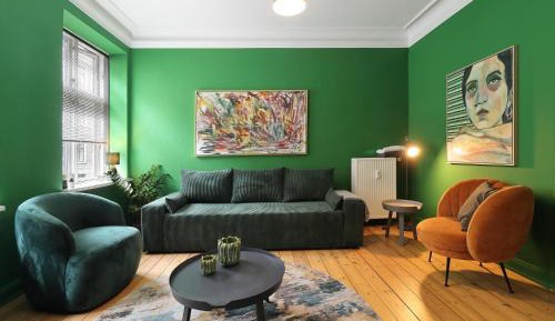 Standard Queen Room