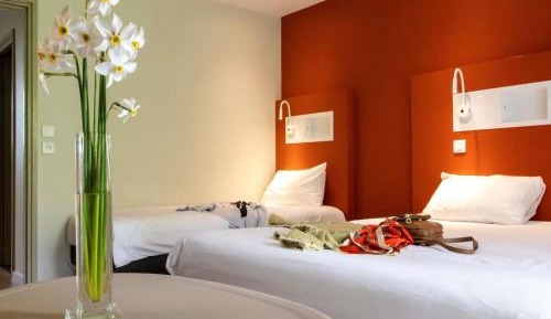 Triple Room with a Double Bed and a Single Bed