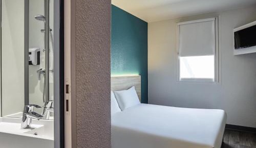 Cabrio Room with Private Bathroom Facilities