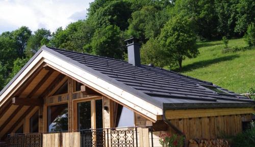 Apartment with Mountain View