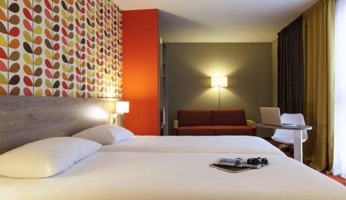 Standard Twin Room and Sofa Bed