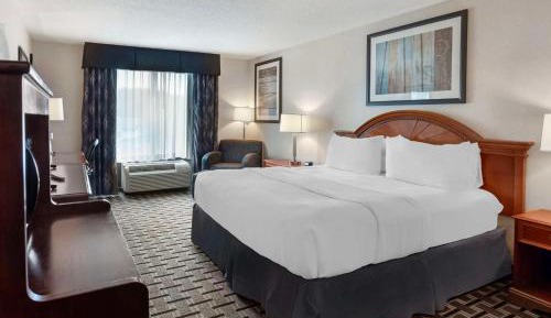 King Room with Hot Tub