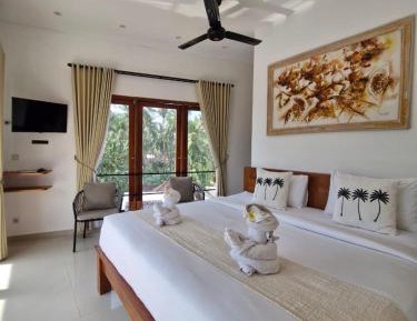 Deluxe Suite with Spa Bath