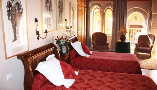 Twin Room - Vieux Puycelsi