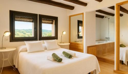 Suite with Hot Tub