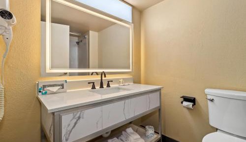 Double Room with Two Double Beds - Non-Smoking