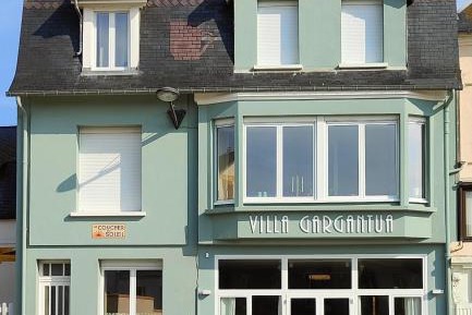 Studio with Sea View