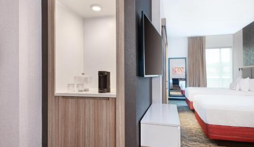 Suite with Two Queen Beds - Hearing Accessible