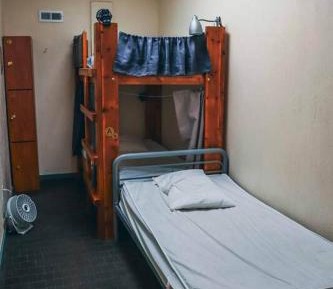 Bunk Bed in Mixed Dormitory Room