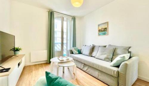 Deluxe Apartment