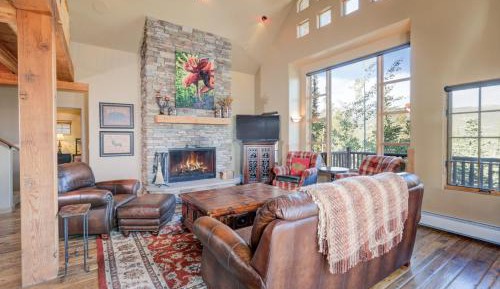 Three-Bedroom Vacation Home 