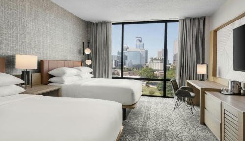 Guest room, 2 Queen, City view