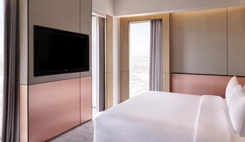 Executive King Suite