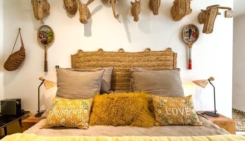 Deluxe Double Room with Shower