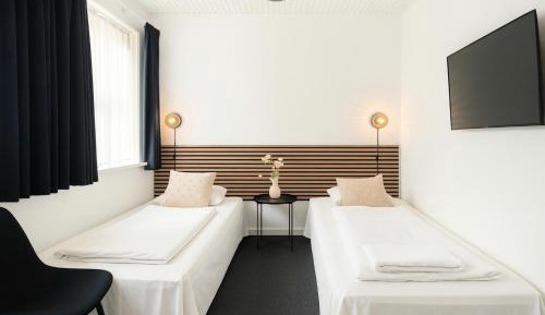 Twin Room with Shared Bathroom