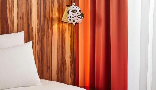 Medium Mama Twin Room