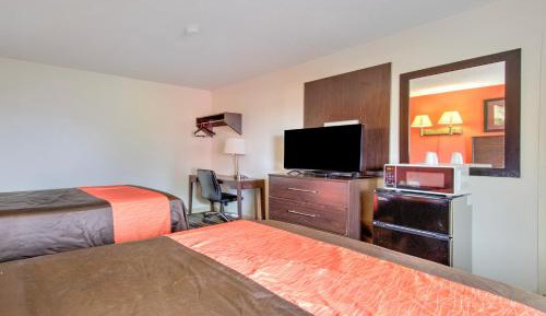 Deluxe 2 Full Beds Non Smoking
