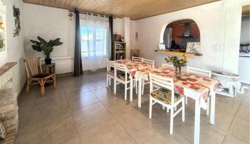 Three-Bedroom Vacation Home 