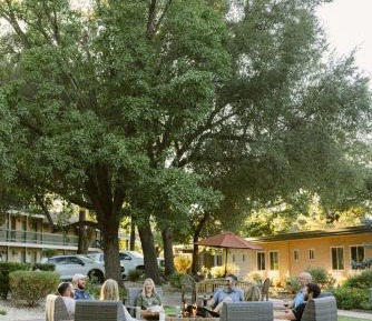 2 Queens - 2nd Floor Stair Access Only