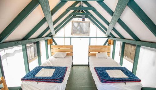 Unheated Tent 2T