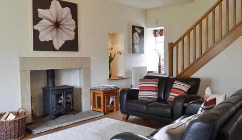 Three-Bedroom Vacation Home 