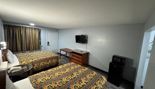 Double Room with Two Double Beds - Smoking