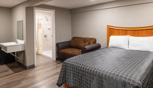 Deluxe Single Room
