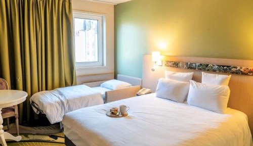 Classic Room with 1 Double Bed and 1 Sofa Bed