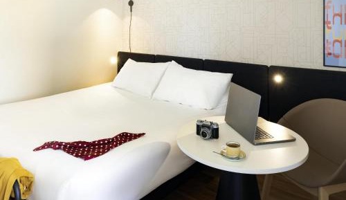 Superior Double Room with Sofa Bed and Terrace