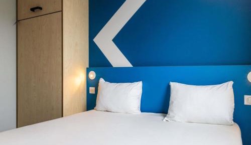 Triple Room with One Double Bed and One Single Bed