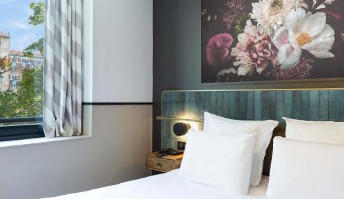 Superior Double Room with City View