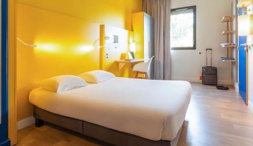 Standard Double Room - Disability Access