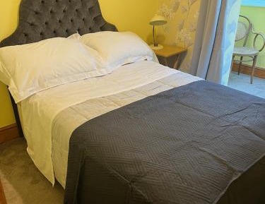 Double Room with Shared Bathroom