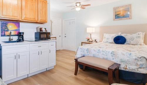 Studio Apartment