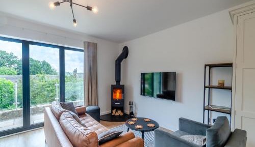 Three-Bedroom Vacation Home 