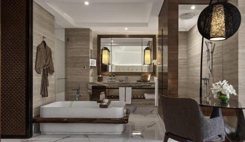 Luxury King Room with Plunge Pool