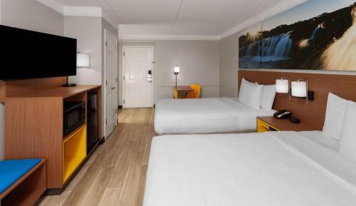 Double Room with Two Double Beds - Non-Smoking