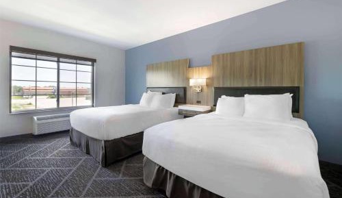 Queen Room with Two Queen Beds - Non-Smoking
