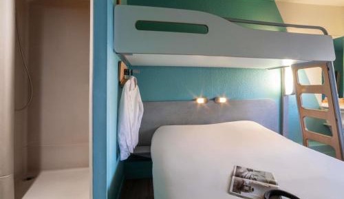 Double Room with Bunk Bed