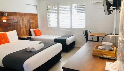 Executive Queen Room