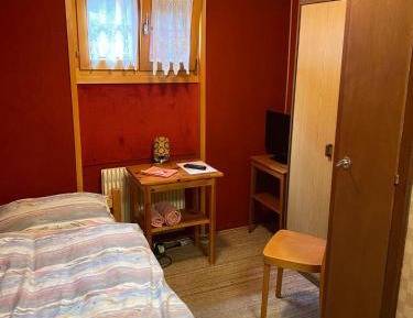 Single Room with Shared Shower and Toilet