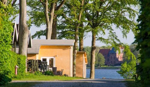 Superior Cottage with Private Bathroom