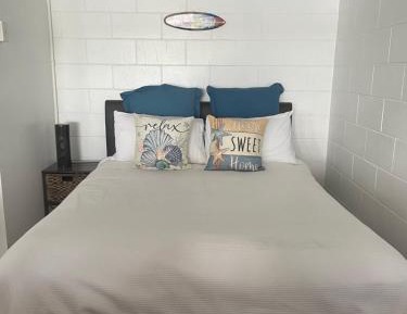 Two-Bedroom Apartment with Sea View