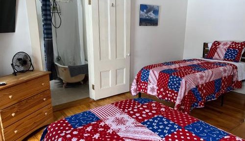 Double or Twin Room with Bathroom