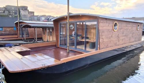 One-Bedroom Apartment with River View