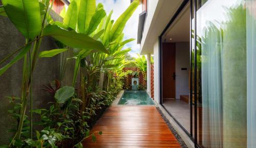 Villa with Private Pool