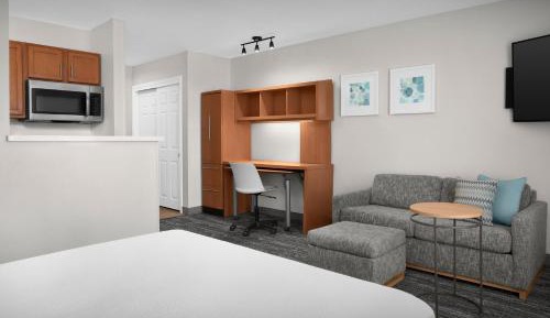 Queen Studio with Sofa Bed