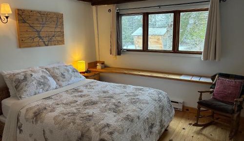 Queen Room with Garden View