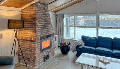 Three-Bedroom Vacation Home 