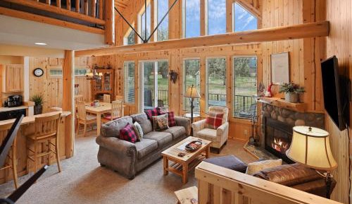 Three-Bedroom Vacation Home 